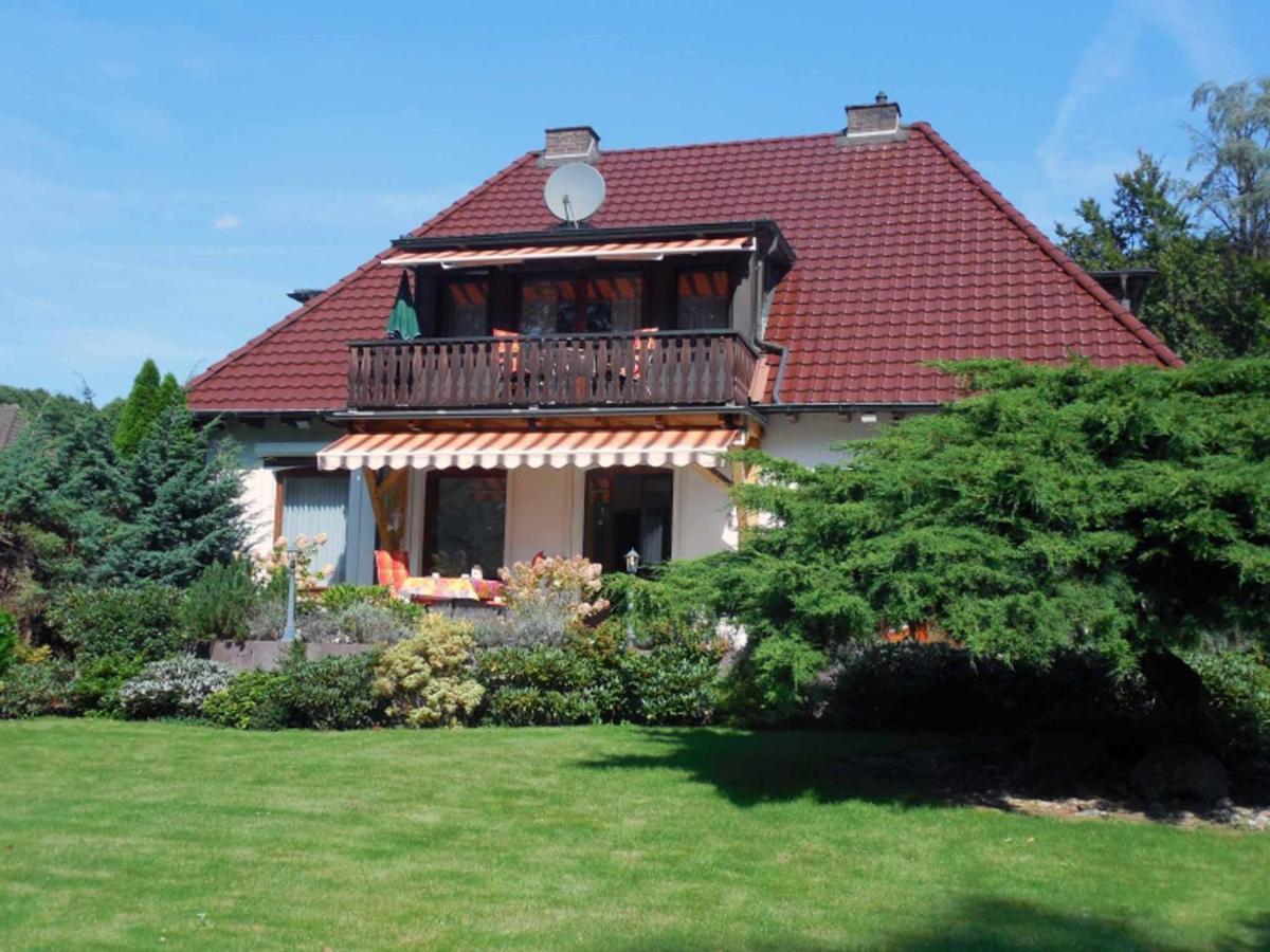 Ferienwohnungen Am Hufelandbad Бад-Пирмонт Экстерьер фото